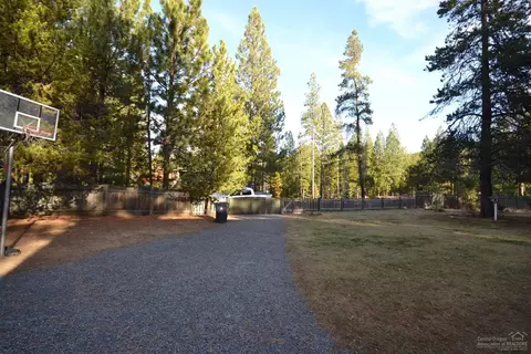 61535 Mill Rd, Bend, OR 97703 photo 24