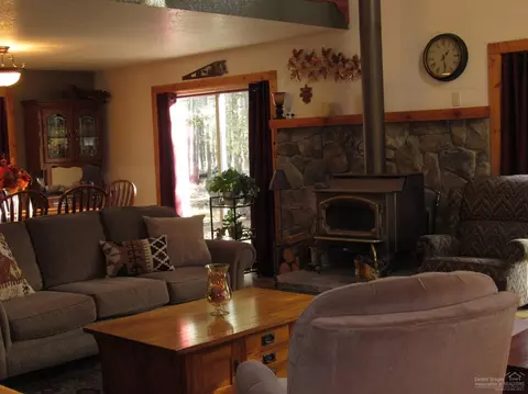 9011 Split Rail Rd, La Pine, OR 97739 photo 9