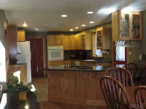 9011 Split Rail Rd, La Pine, OR 97739 photo 6