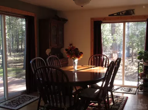 9011 Split Rail Rd, La Pine, OR 97739 photo 7