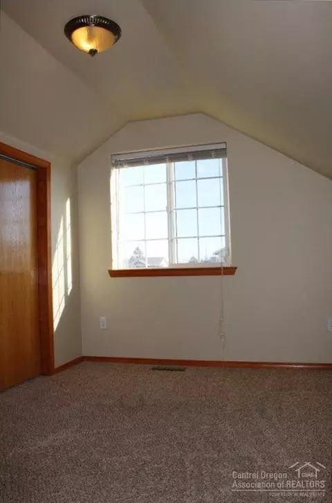 3101 NE Post Ave, Bend, OR 97701 photo 10
