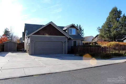 3101 NE Post Ave, Bend, OR 97701 photo 2