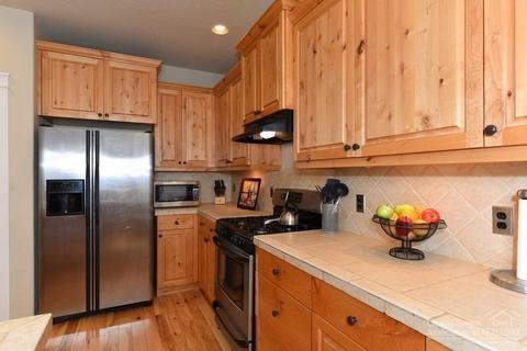 20564 Jacklight Ln, Bend, OR 97702 photo 7