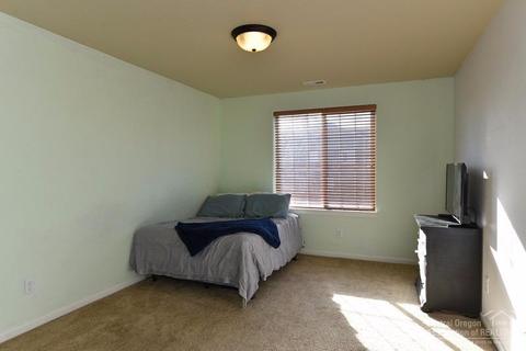 20564 Jacklight Ln, Bend, OR 97702 photo 15