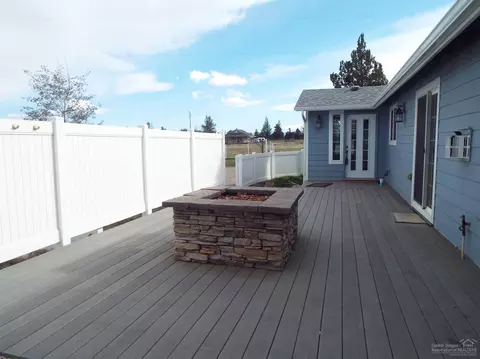 65640 Cline Falls Rd, Bend, OR 97703 photo 22