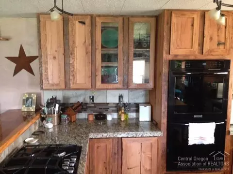 53226 3rd St, Silver Lake, OR 97638 photo 5
