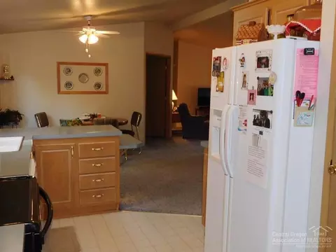 144903 Ringo Ct, La Pine, OR 97739 photo 9