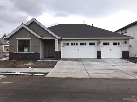61101 SE Stari Most Loop, Bend, OR 97702 photo 1
