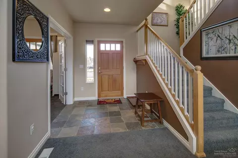 60902 Garrison Dr, Bend, OR 97702 photo 4
