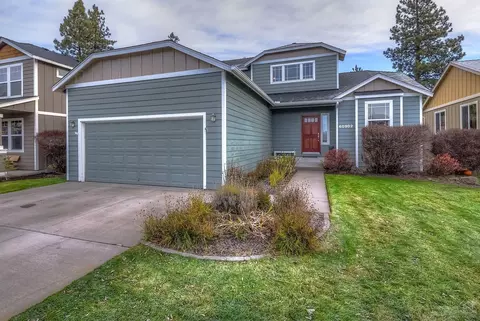 60902 Garrison Dr, Bend, OR 97702 photo 2