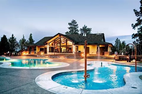 61105 SE Stari Most Loop, Bend, OR 97702 photo 15