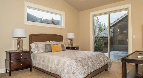 60527 Hedgewood Ln, Bend, OR 97702 photo 14