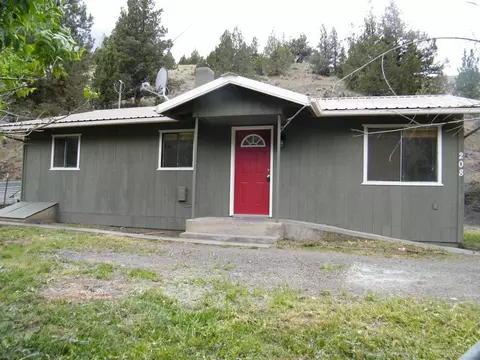 208 S Nelson Ave, Mitchell, OR 97750 photo 1