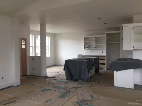 1702 NW Fields St, Bend, OR 97703 photo 12