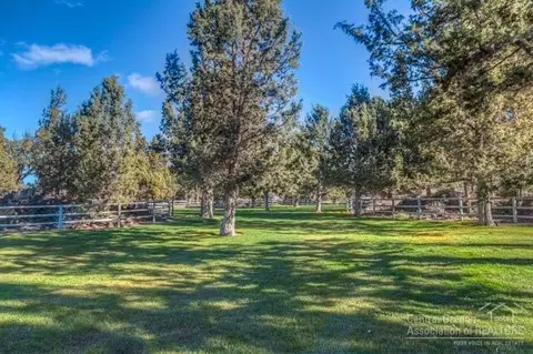 64446 Crosswinds Rd, Bend, OR 97703 photo 21