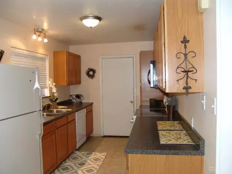 52355 Pine Forest Dr, La Pine, OR 97739 photo 3