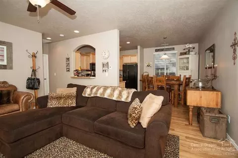 21250 Thornhill Ln, Bend, OR 97701 photo 13