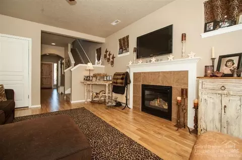 21250 Thornhill Ln, Bend, OR 97701 photo 10