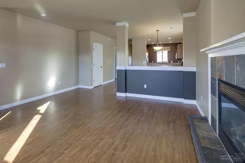 60906 Garrison Dr, Bend, OR 97702 photo 8
