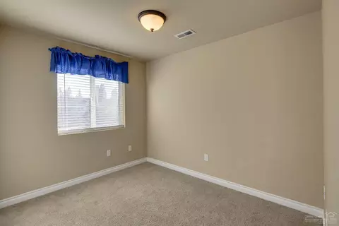 60906 Garrison Dr, Bend, OR 97702 photo 18