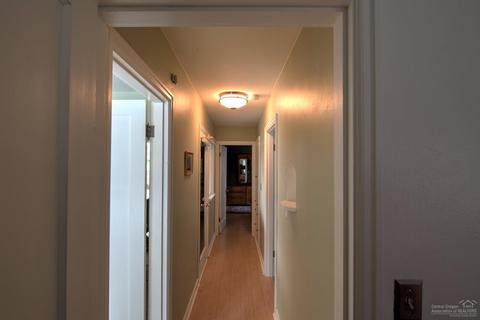 1609 NE 8th St, Bend, OR 97701 photo 10