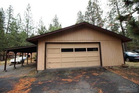 60886 Ridge Dr, Bend, OR 97702 photo 19