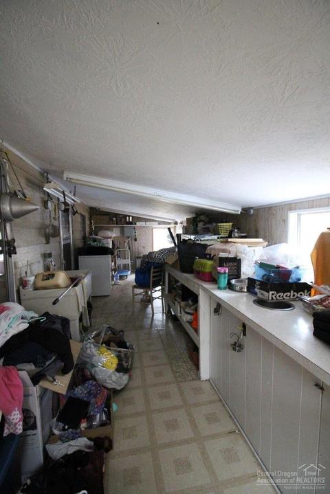 60886 Ridge Dr, Bend, OR 97702 photo 17