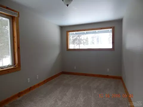 145531 Post Ct, La Pine, OR 97739 photo 6