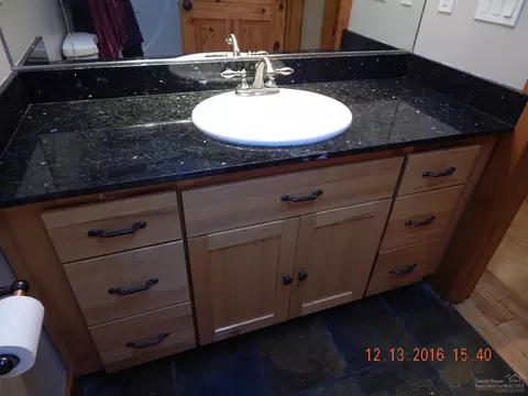 145531 Post Ct, La Pine, OR 97739 photo 9