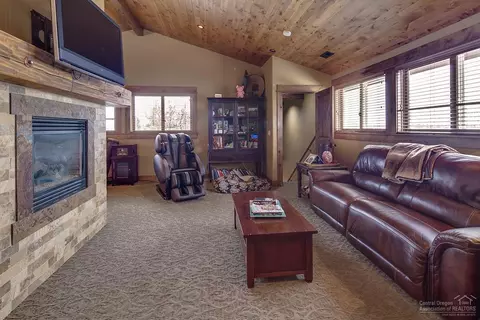 21479 Bunchgrass Ct, Bend, OR 97701 photo 19
