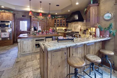 21479 Bunchgrass Ct, Bend, OR 97701 photo 10