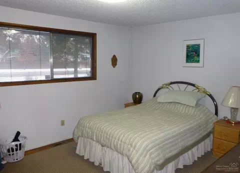 61042 Parrell Rd, Bend, OR 97702 photo 9