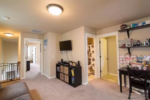 20244 Badger Rd, Bend, OR 97702 photo 13