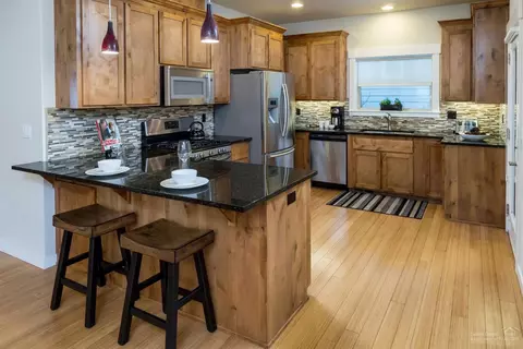 2425 NW Lolo Dr, Bend, OR 97703 photo 6