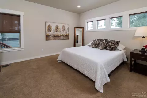 2425 NW Lolo Dr, Bend, OR 97703 photo 9
