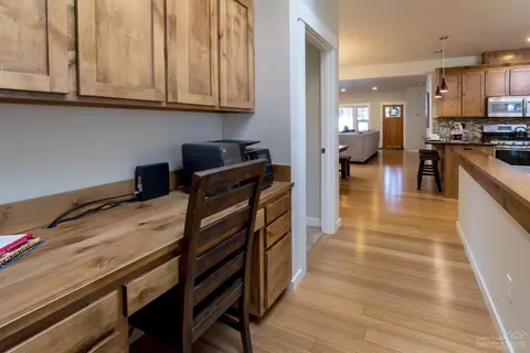 2425 NW Lolo Dr, Bend, OR 97703 photo 8
