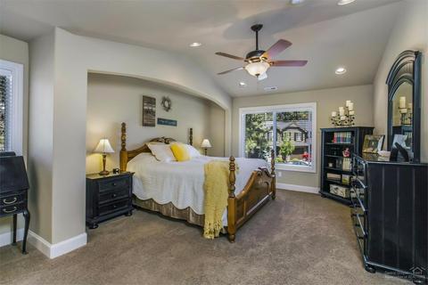 60312 Sage Stone Loop, Bend, OR 97702 photo 10
