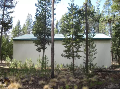 16709 Winchester Dr, Bend, OR 97707 photo 8