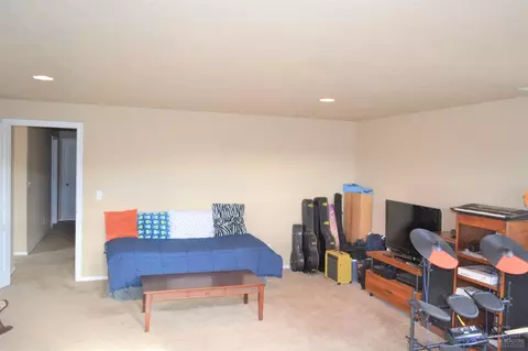 21188 Keyte Rd, Bend, OR 97701 photo 16