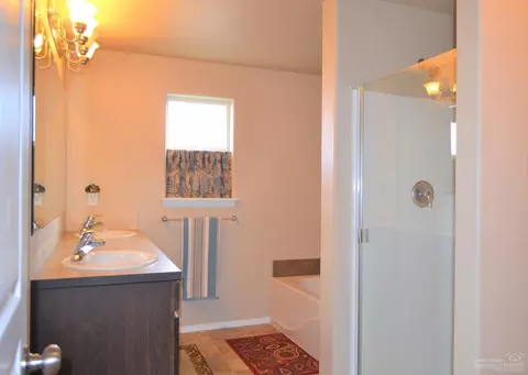 21188 Keyte Rd, Bend, OR 97701 photo 10
