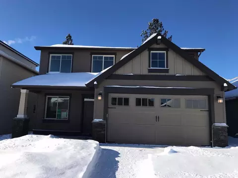 61104 SE Starimost Loop, Bend, OR 97702 photo 1