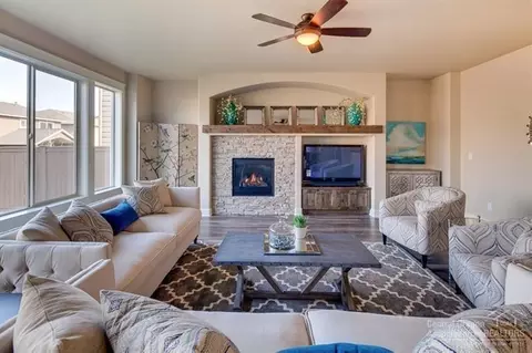61096 SE Stari Most Loop, Bend, OR 97702 photo 10