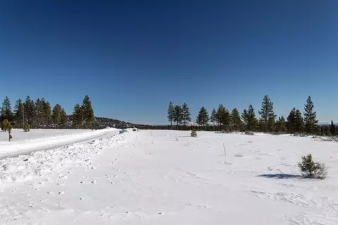 18965 Ridgeline Dr, Bend, OR 97703 photo 3