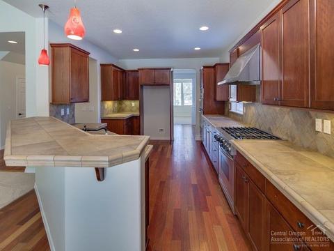 61370 Huckleberry Pl, Bend, OR 97702 photo 12