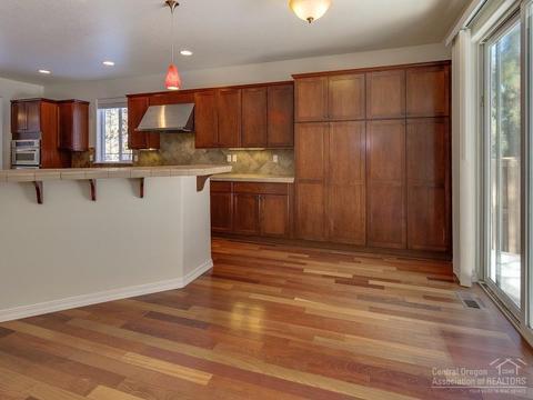 61370 Huckleberry Pl, Bend, OR 97702 photo 11