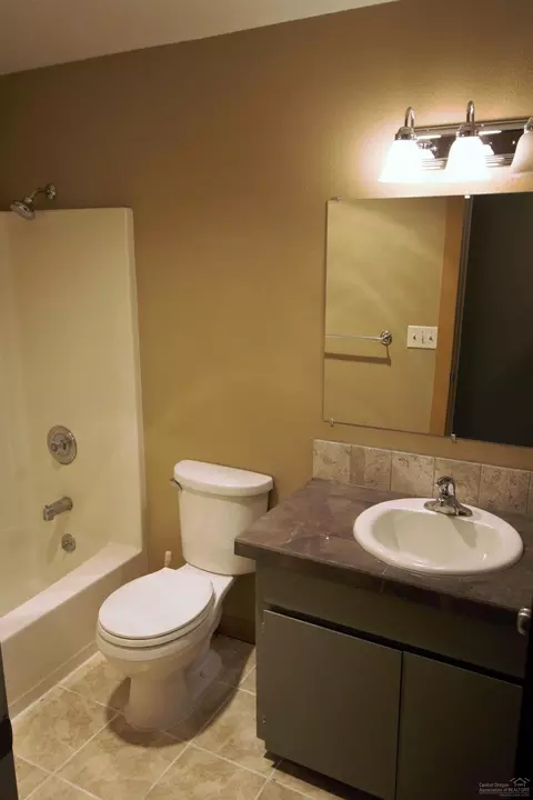 2781 NE Ocker Dr, Bend, OR 97701 photo 6
