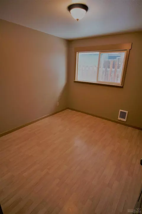2781 NE Ocker Dr, Bend, OR 97701 photo 7