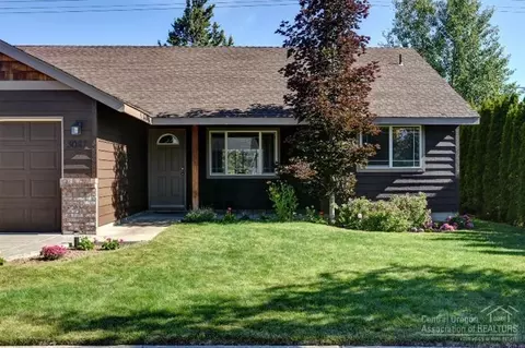 3082 NE Post Ave, Bend, OR 97701 photo 2