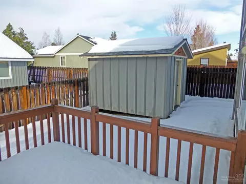 20238 Morgan Loop, Bend, OR 97703 photo 24