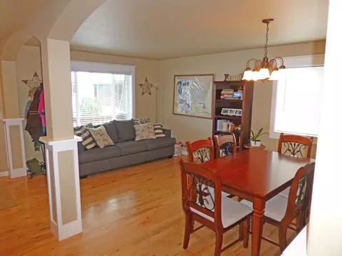 20238 Morgan Loop, Bend, OR 97703 photo 4